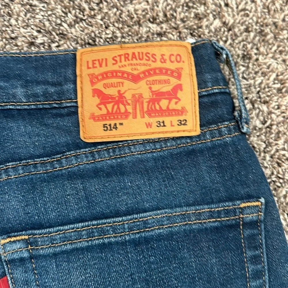 514™ STRAIGHT FIT MEN'S JEANS size 31x32